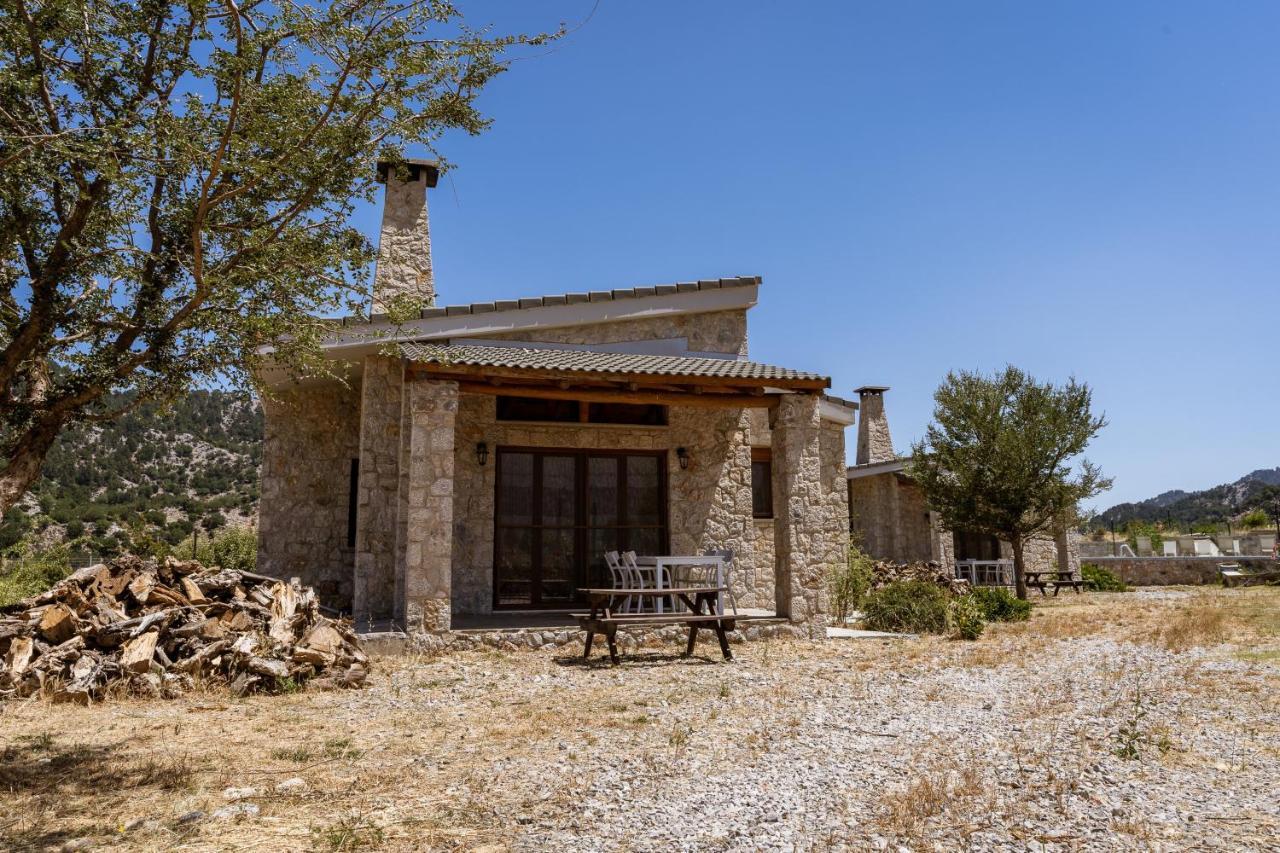 Omalos Village Luaran gambar